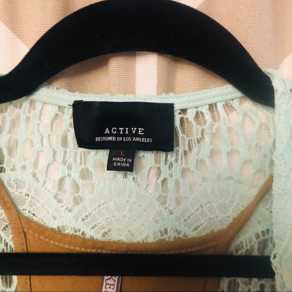 Lace kimono fringe top - Picture 7 of 7